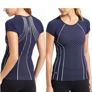 Athleta Momentum Seamless Tee